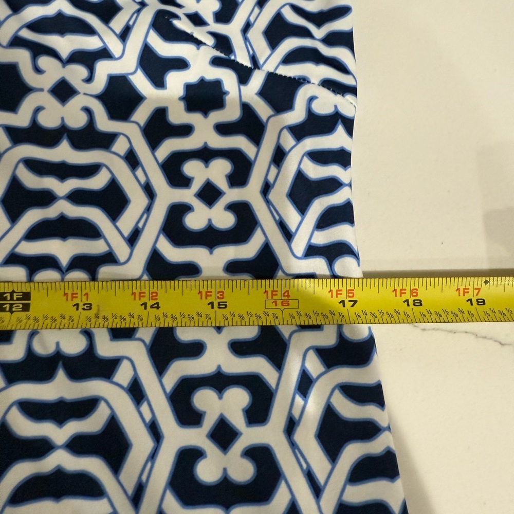 Gretchen Scott, Preppy Ruffle Neck Navy & White Geometric Shift Dress, Size S - Picture 13 of 14